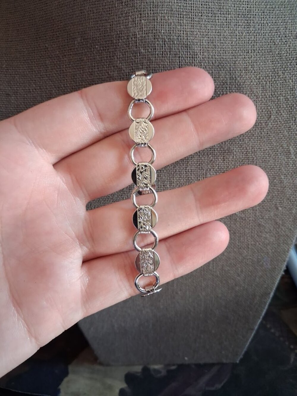 7 inch Sarah Coventry bracelet